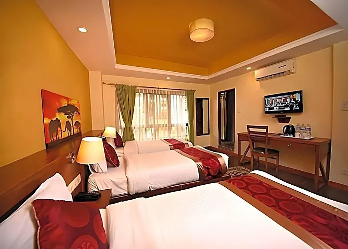 Dom Himalaya Hotel 4*