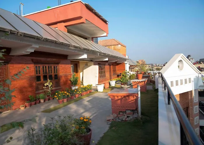 Dom Himalaya Hotel