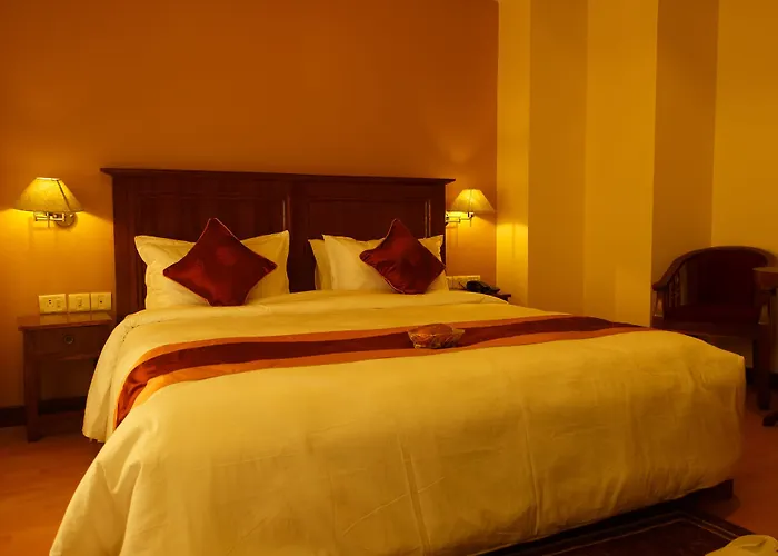 Dom Himalaya Hotel 4*